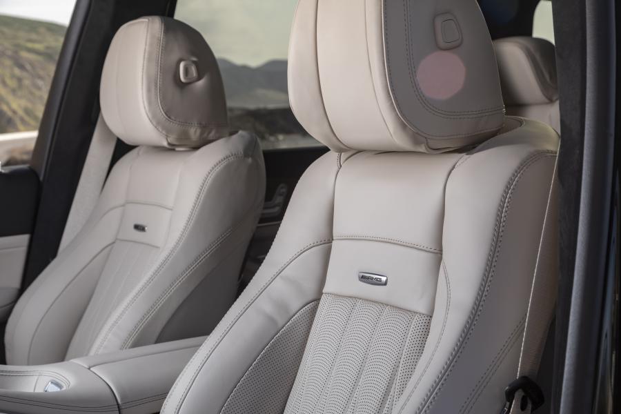 Интерьер Mercedes-AMG GLS63 4Matic+ (X167) 2020 года  (NA) (фото 67 из 89)